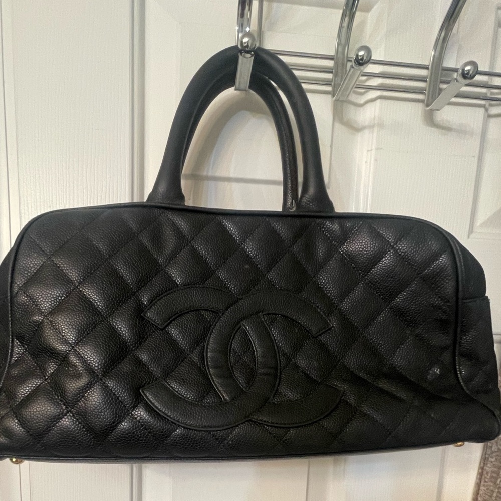 Authentic Vintage Chanel Caviar Doctor/ Bowler bag